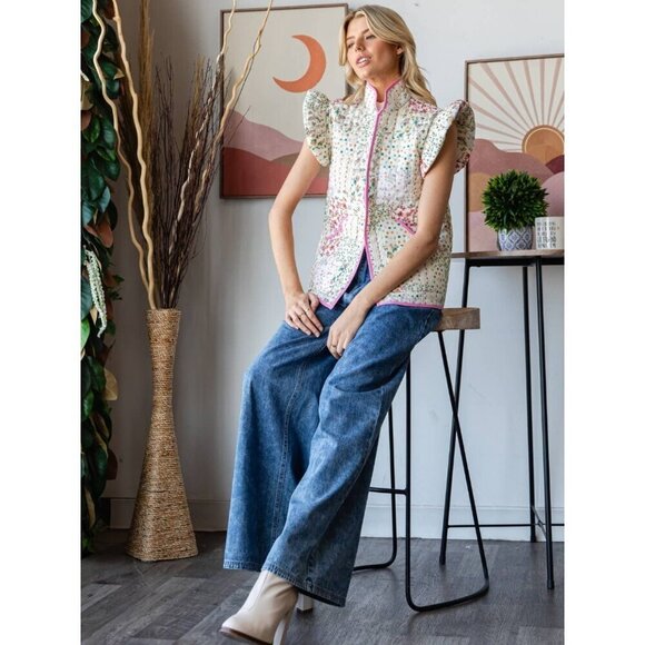 Ruffle Floral Quilted Vest - Picture 10 of 11